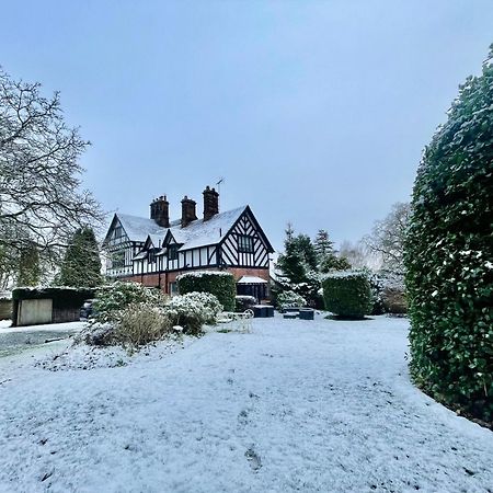Thornton House Private Country House Thornton Hough Entire House Sleeps 6 Wirral Exterior foto